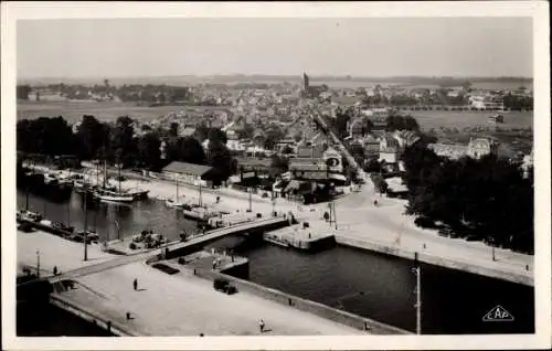 Ak Ouistreham Riva Bella Calvados, Panorama de la ville
