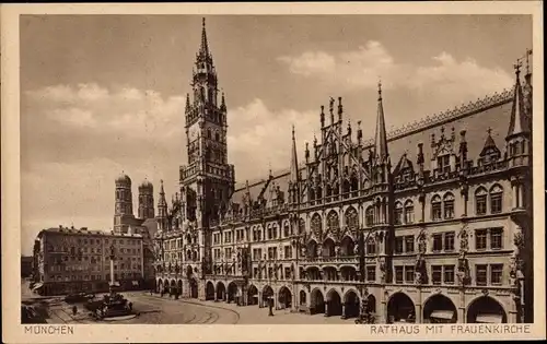 Ak München Bayern, Marienplatz, Rathaus, Frauenkirche