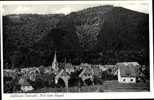 Ak Freienohl Meschede im Hochsauerland, Pfarrkirche St. Nikolaus, Blick zum Küppel