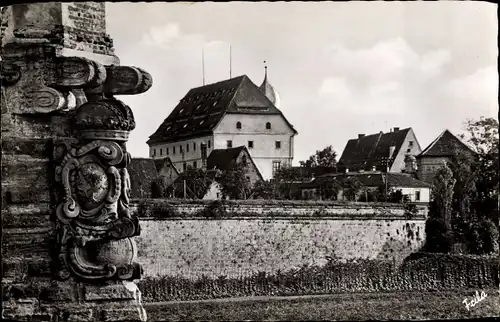 Ak Forchheim Oberfranken, Stadtmauerpartie mit Blick zum Kaiserplatz