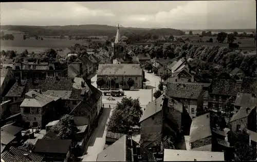 Ak Lieberose Brandenburg, Blick auf die Stadt, Marktplatz, Kirche