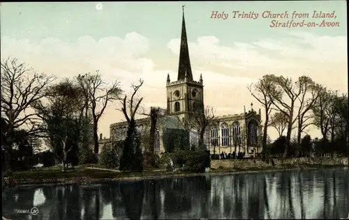 Ak Stratford upon Avon Warwickshire England, Holy Trinity Church from Island