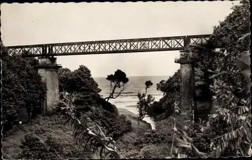 Ak Guadeloupe, Le pont de chemin de fer de Marquisat