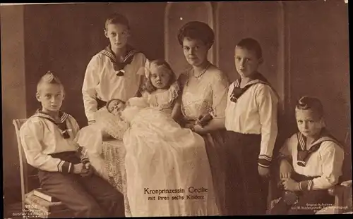 Ak Kronprinzessin Cecilie von Preußen, Wilhelm, Louis Ferdinand, Hubertus, Friedrich, Alexandrine