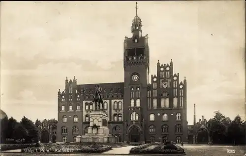 Ak Słupsk Stolp Pommern, Rathaus, Denkmal