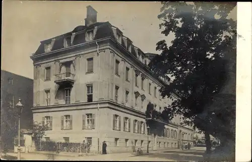 Foto Ak München Bayern, Wohnhaus, Königinstraße