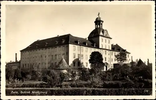 Ak Zeitz an der Weißen Elster im Burgenlandkreis, Blick zum Schloss Moritzburg