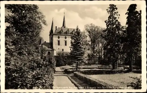 Ak Neuhausen im Kreis Mittelsachsen, Blick auf das Schloss Purschenstein, Schlosspark