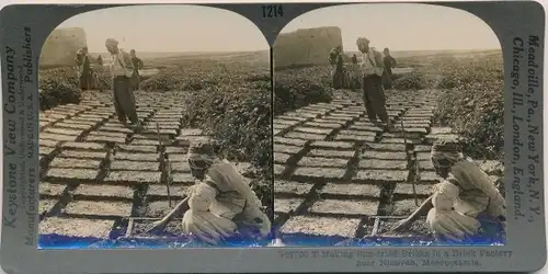 Stereo Foto Ninive Irak, Making sun-dried Bricks
