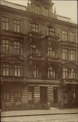 Foto Ak Hamburg Altona, Wohnhaus, Straßenseite