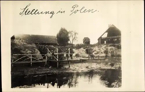 Foto Ak Polen, Stellung in Polen, Deutsche Soldaten, I. WK