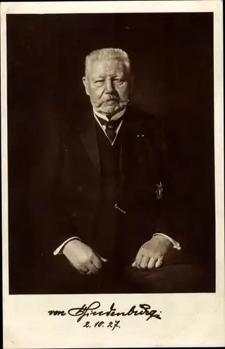 Ak Reichspräsident Paul von Hindenburg, Sitzportrait 1927