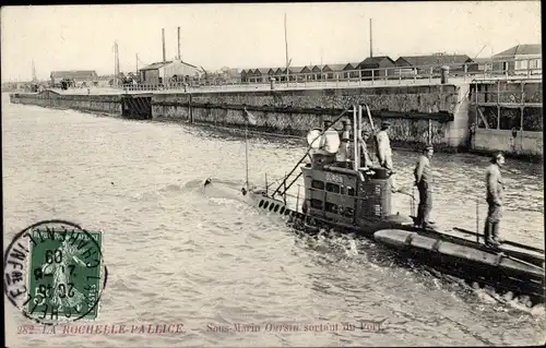 Ak La Pallice Rochelle Charente Maritime, Sous Marin sortant du Port