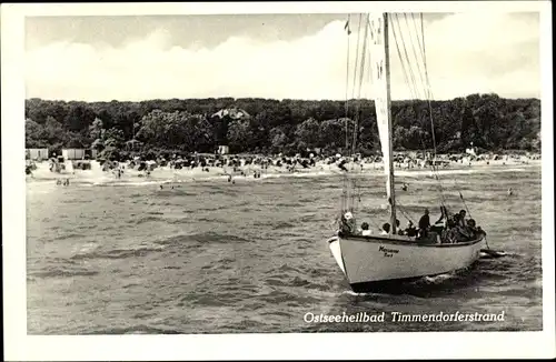 Ak Ostseebad Timmendorfer Strand, Blcik auf den Strand, Segelschiff