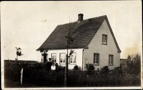 Foto Ak Wanderup in Schleswig Holstein, Wohnhaus Theodor Miede