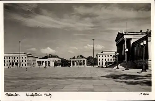 Ak München Bayern, Königlicher Platz