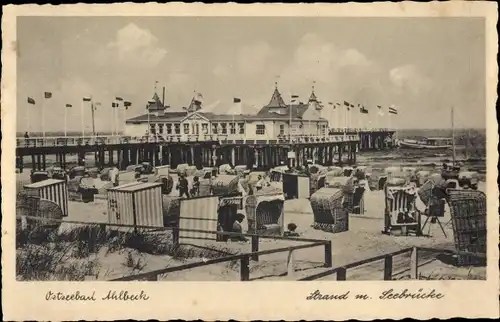 Ak Ostseebad Ahlbeck Heringsdorf auf Usedom, Strand mit Seebrücke