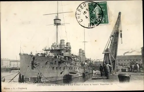 Ak Cherbourg Manche, l'Arsenal de la marine,Le Kléber dans le bassin Napoléon III