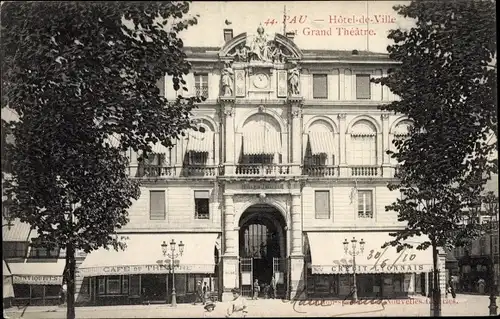 Ak Pau Pyrénées-Atlantiques, Hotel de Ville et Grand Theatre