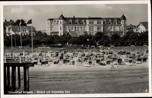 Ak Ostseebad Ahlbeck Heringsdorf auf Usedom, Strandpartie, Strandkörbe, Ahlbecker Hof