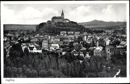 Ak Siegburg, Stadtansicht, Blick über die Stadt zum Michaelsberg