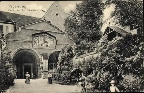 Ak Regensburg an der Donau Oberpfalz, Portal der St. Emeranskirche