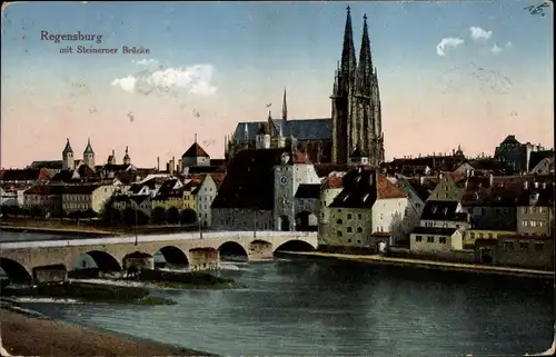 Ak Regensburg an der Donau Oberpfalz, Stadt mit steinerner Brücke