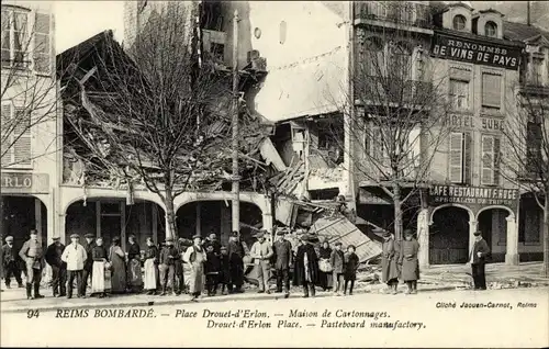Ak Reims Marne, Bombarde, Place Drouet d'Erlon, Maison de Cartonnages