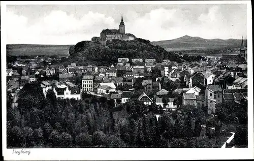 Ak Siegburg, Stadtansicht, Blick über die Stadt zum Michaelsberg