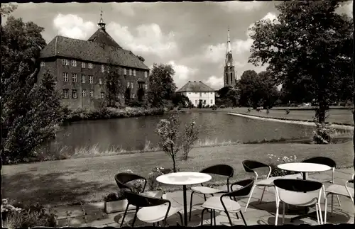 Ak Winsen an der Luhe, Schloss der Herzoge, Terrasse