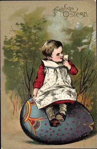 Präge Ak Glückwunsch Ostern, Mädchen sitzt auf Osterei