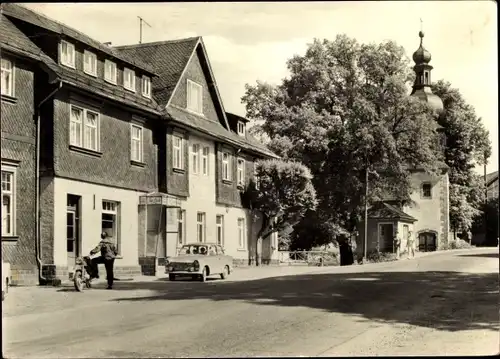 Ak Arnsgereuth Saalfeld an der Saale Thüringen, Gasthaus Zur Linde, Trabant