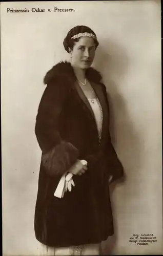 Ak Gräfin Ina Marie, Prinzessin Oskar von Preußen, Portrait