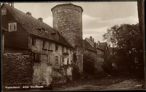 Ak Paderborn in Westfalen, alter Stadtturm