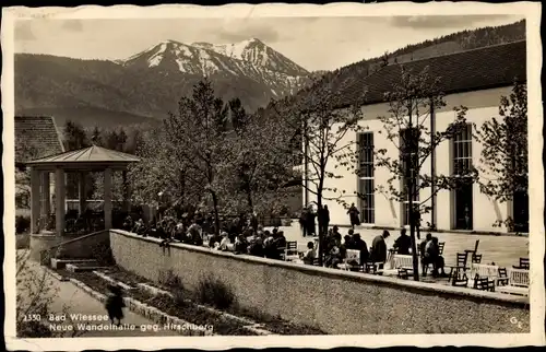 Ak Bad Wiessee in Oberbayern, Neue Wandelhalle gegen Hirschberg