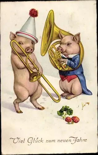 Ak Glückwunsch Neujahr, Musizierende vermenschlichte Schweine, Kleeblätter, Fliegenpilz
