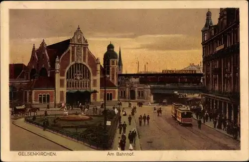 Ak Gelsenkirchen im Ruhrgebiet, Hauptbahnhof, Straßenseite