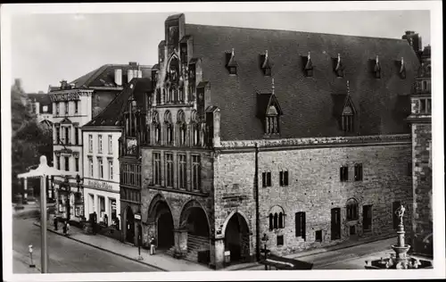 Foto Dortmund im Ruhrgebiet, Rathaus, Deutsche Bühne, Kronenbier