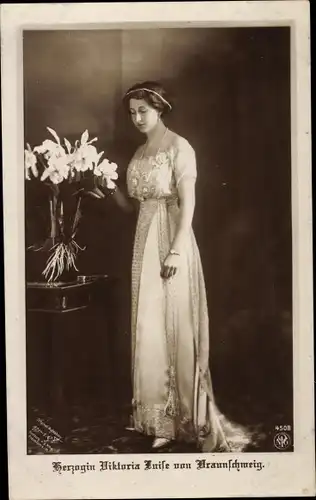Ak Prinzessin Victoria Luise von Preußen, Herzogin von Braunschweig, Portrait, NPG 4508