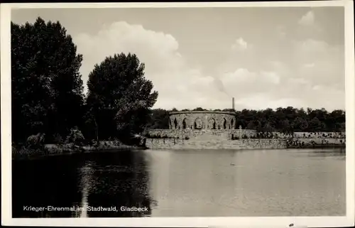 Ak Gladbeck im Ruhrgebiet, Krieger-Ehrenmal im Stadtwald