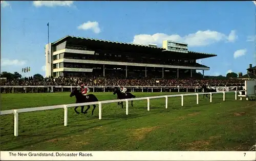 Ak New York City USA, The New Grandstand, Doncaster Races