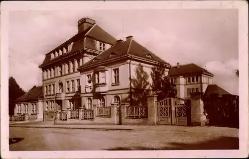Ak Jindřichův Hradec Neuhaus Südböhmen, Ortsansicht, Villa