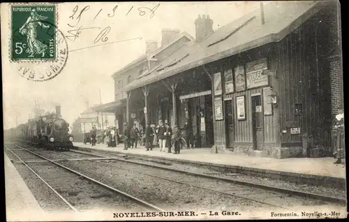 Ak Noyelles sur Mer Somme, La Gare, Bahnhof, Gleisseite