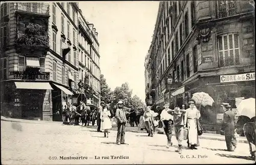 Ak Paris XVIII Montmartre, La rue Tardieu