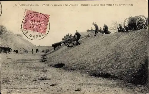 Ak Camp de Chalons Camp de Mourmelon Marne, L'Artillerie montee et les Obstacles