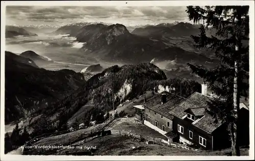 Ak Kufstein in Tirol, Vorderkaiserfelden, Hütte, Bergpanorama, Blick ins INntal