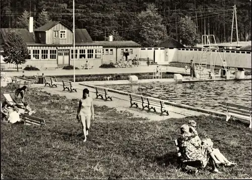 Ak Finsterbergen Friedrichroda im Thüringer Wald, Schwimmbad