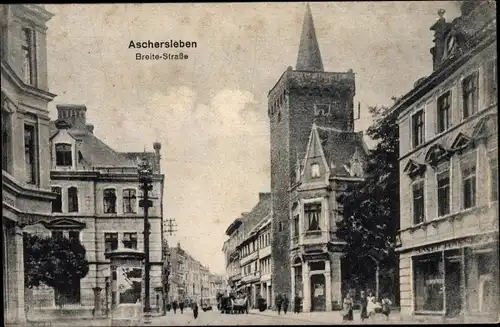 Ak Aschersleben im Salzlandkreis, Breite Straße, Kirchturm, Geschäfte