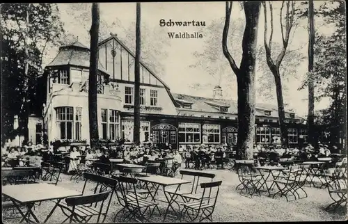 Ak Bad Schwartau in Ostholstein, Waldhalle, Gartenwirtschaft