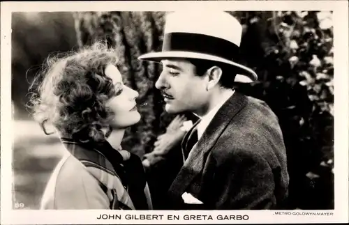 Ak Schauspielerin Greta Garbo, John Gilbert, Filmszene